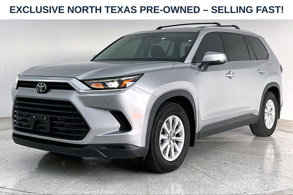 Used 2025 Toyota Grand Highlander FWD image 15