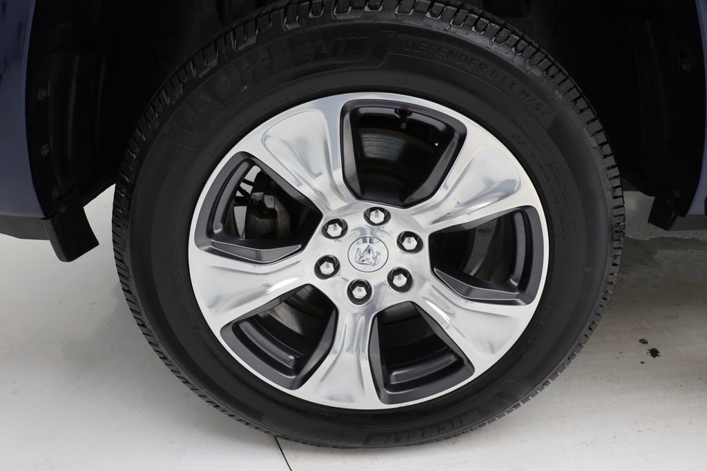 Used 2022 RAM 1500 Laramie AWD/4WD image 15