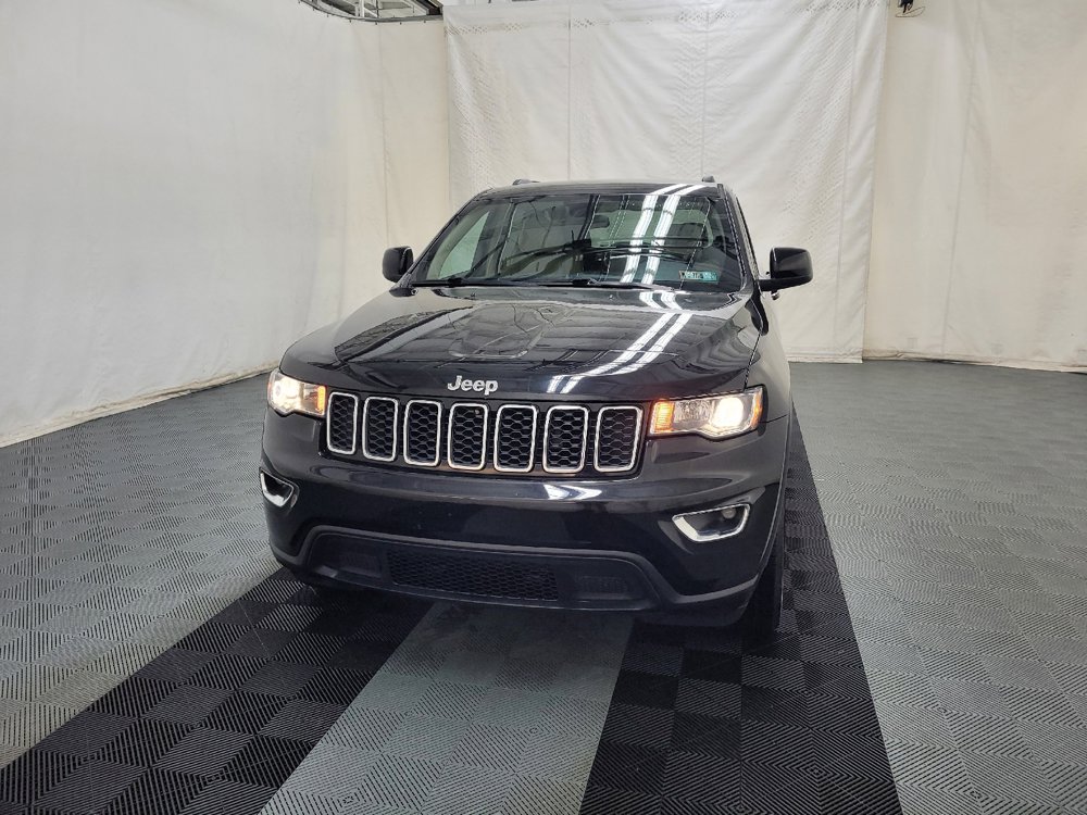 Used 2021 Jeep Grand Cherokee Laredo AWD/4WD image 15