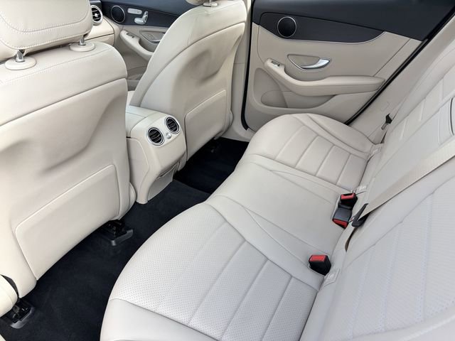 Used 2022 Mercedes-Benz GLC 300 4MATIC image 26