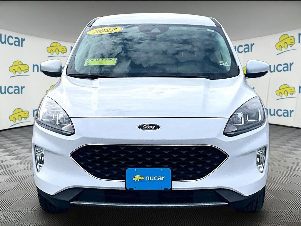 Used 2022 Ford Escape SEL image 2