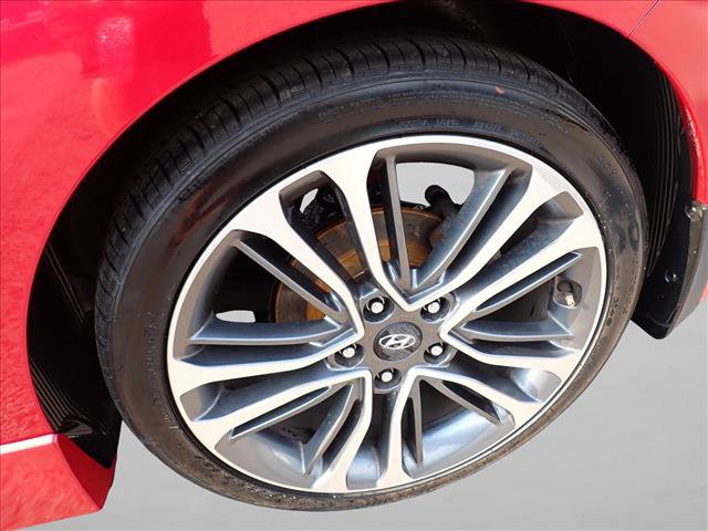 Used 2016 Hyundai Veloster Turbo FWD image 7