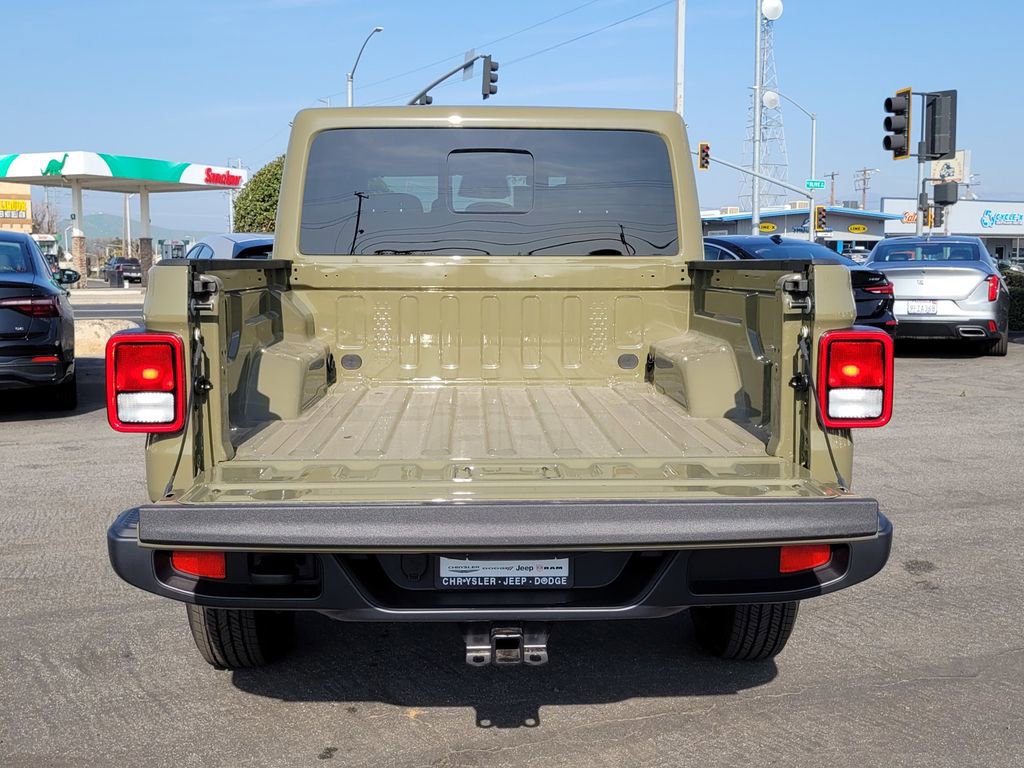 New 2026 Jeep Gladiator Sport image 19
