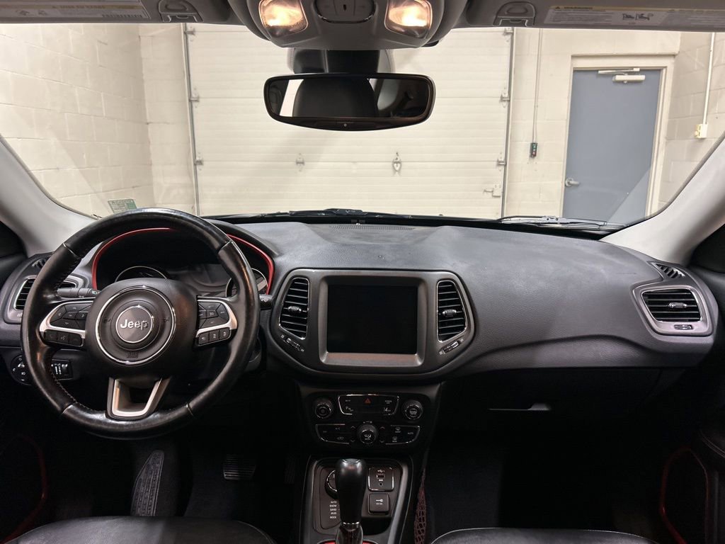 Used 2021 Jeep Compass Trailhawk w/ Convenience Group image 17
