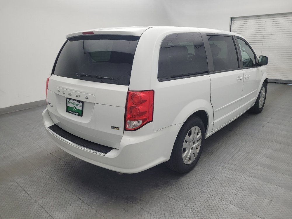 Used 2016 Dodge Grand Caravan SE w/ Quick Order Package 29E SE FWD image 9