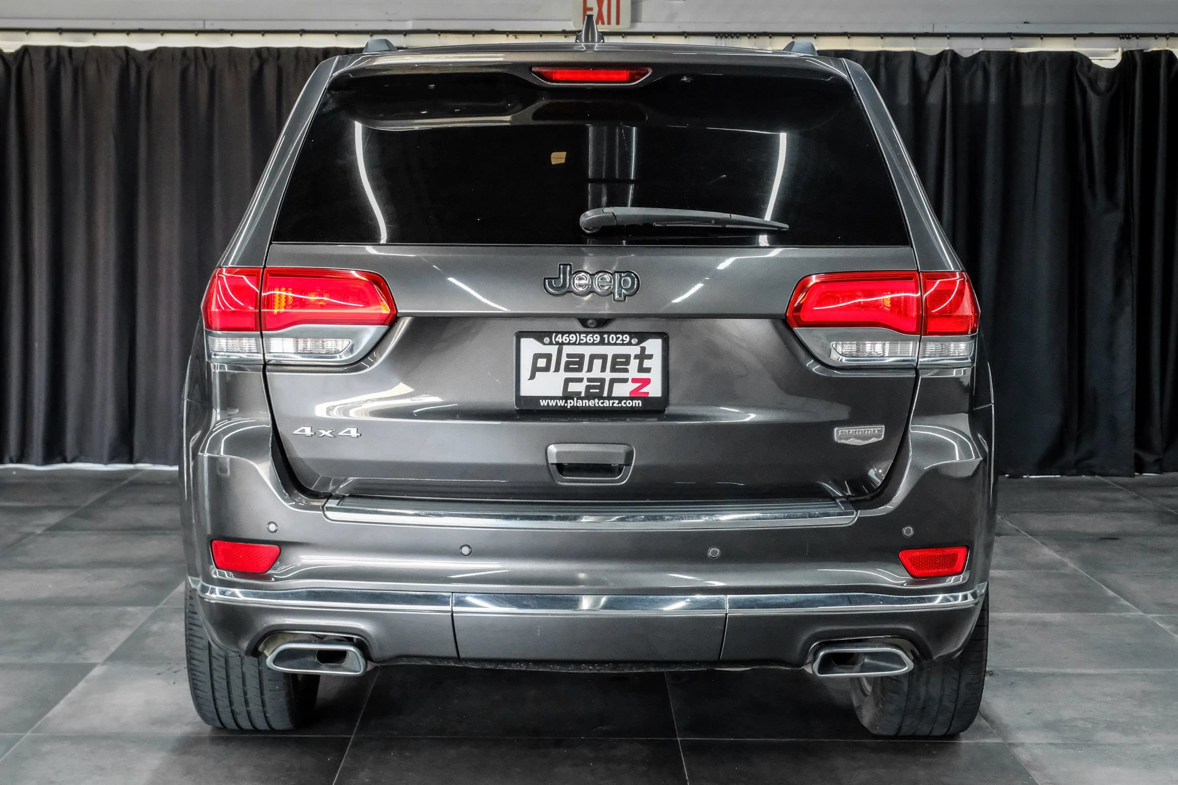 Used 2021 Jeep Grand Cherokee Summit AWD/4WD image 10