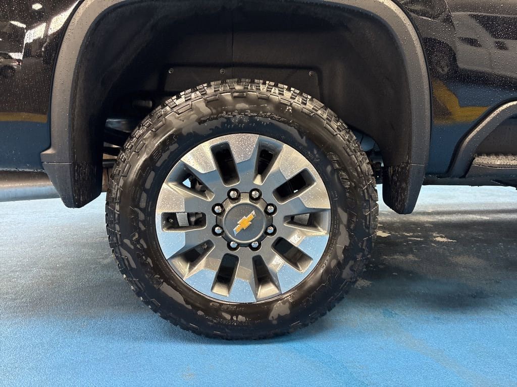 New 2026 Chevrolet Silverado 2500 LT w/ All Star Edition AWD/4WD image 5