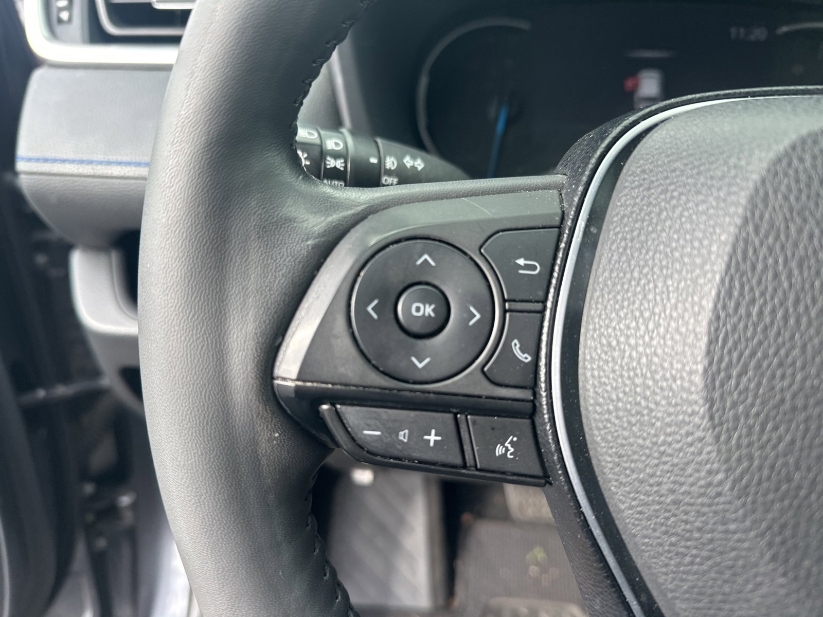 Used 2020 Toyota RAV4 XSE image 8