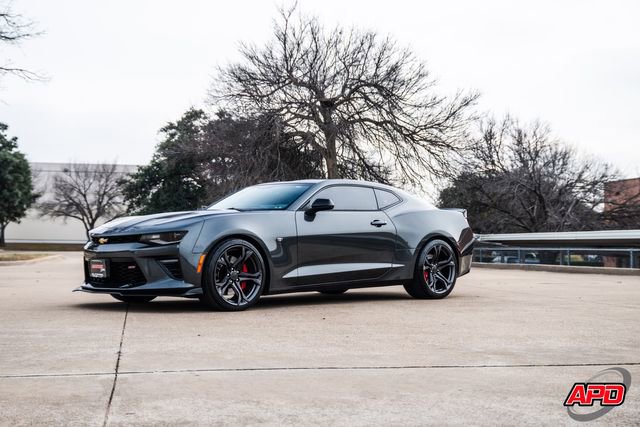 Used 2018 Chevrolet Camaro SS image 45