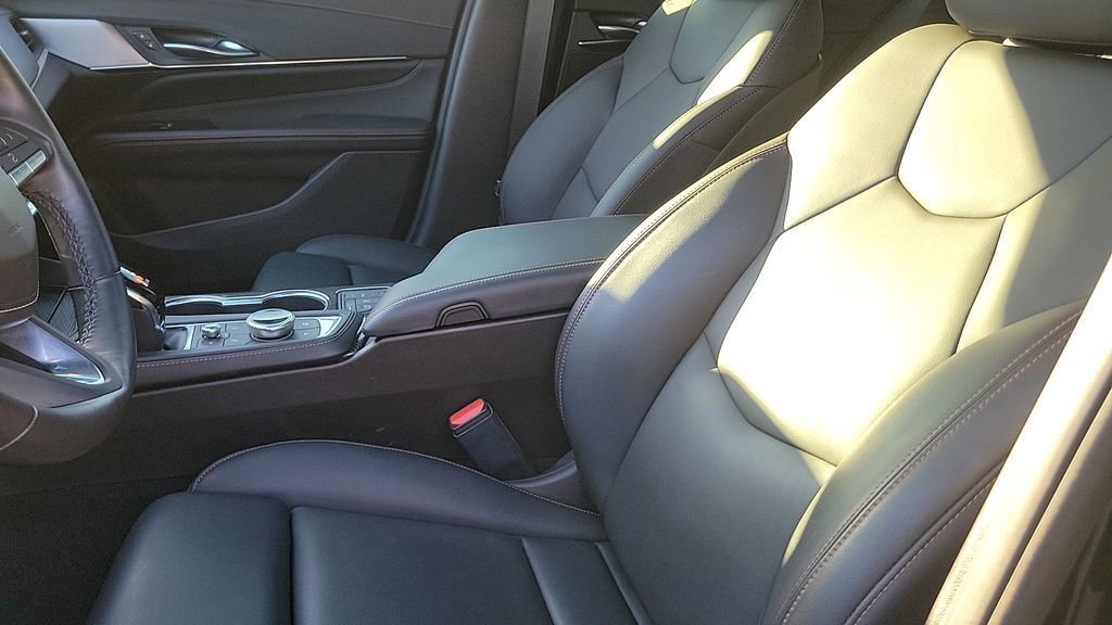 Used 2024 Cadillac CT4 V w/ Cold Weather Package image 17