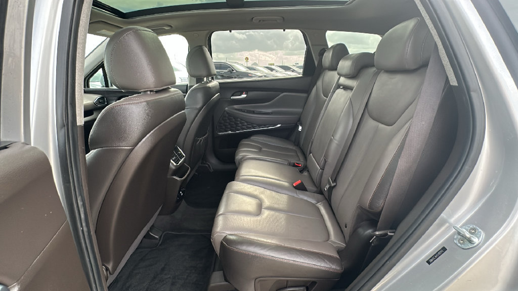 Used 2020 Hyundai Santa Fe Limited w/ Cargo Package AWD/4WD image 32
