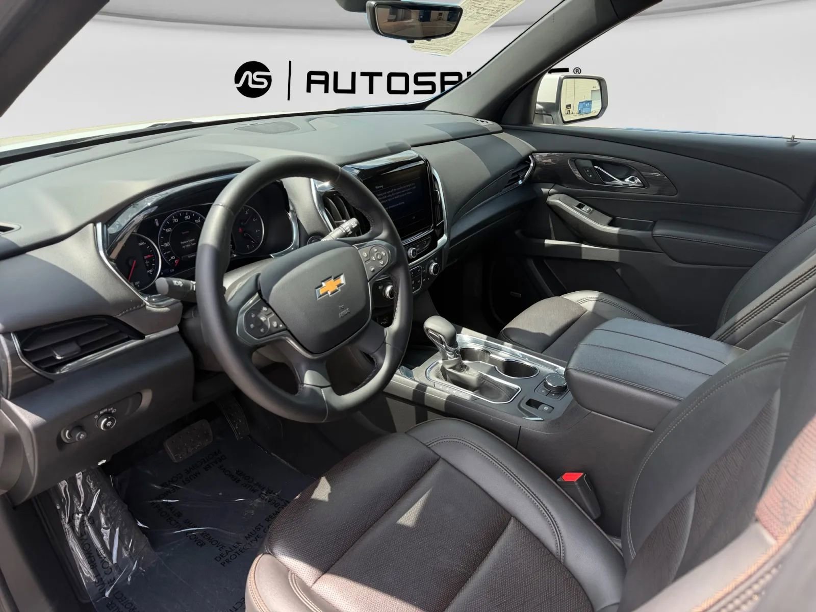 Used 2023 Chevrolet Traverse High Country AWD/4WD image 16