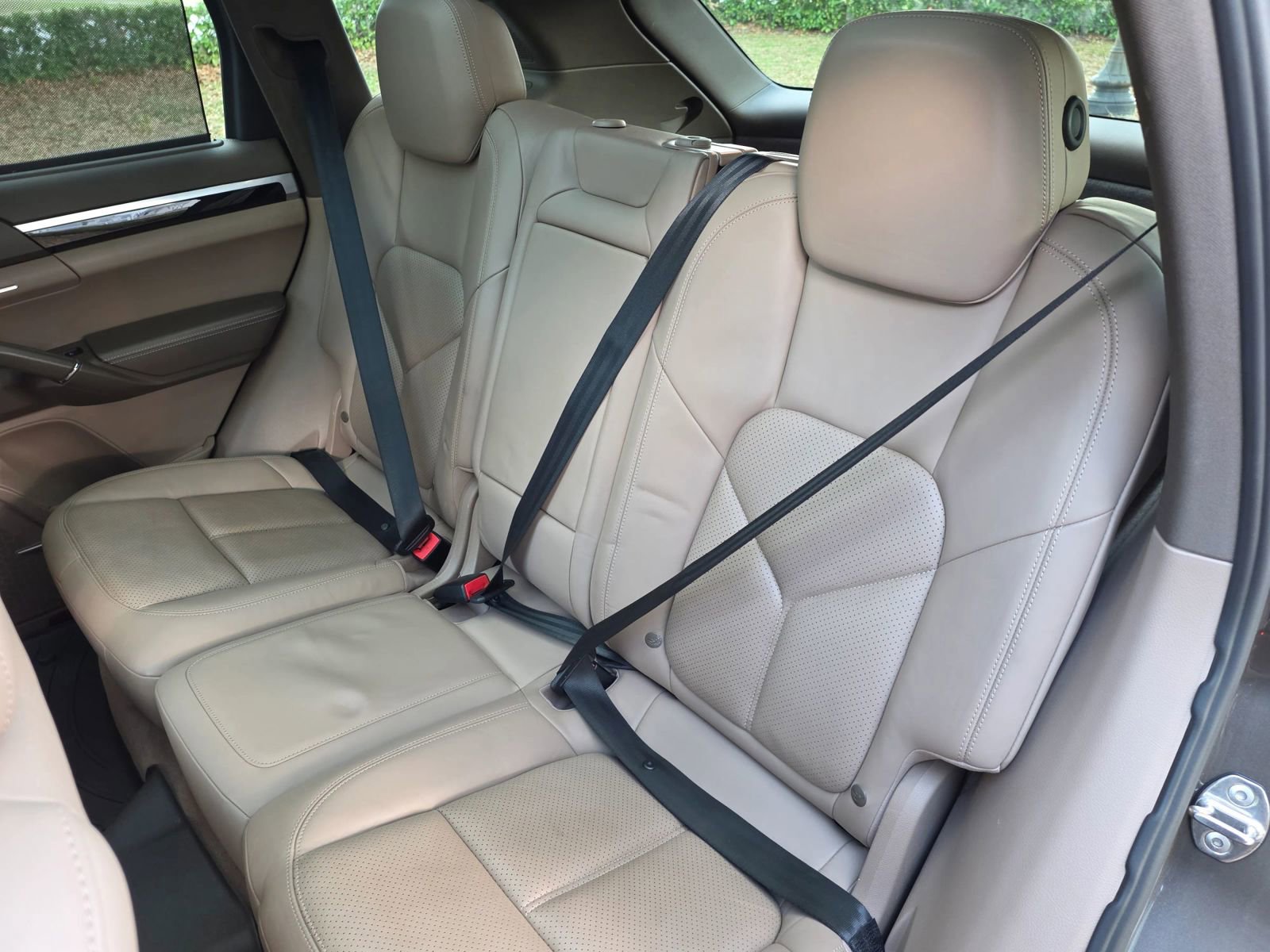 Used 2013 Porsche Cayenne Diesel image 76