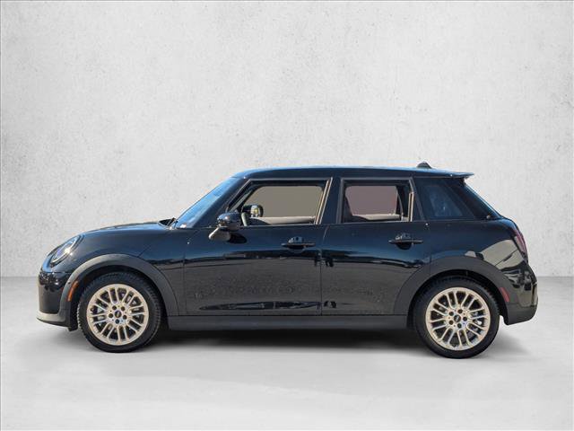 Certified 2025 MINI Cooper S image 8