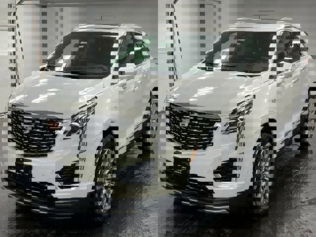 New 2025 Cadillac XT5 Premium Luxury w/ Technology Package