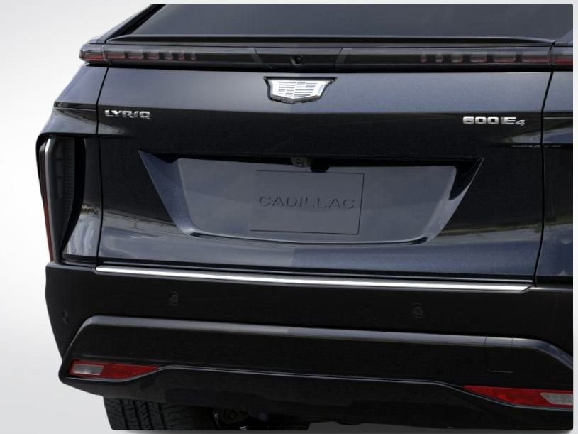 New 2025 Cadillac Lyriq Luxury image 14