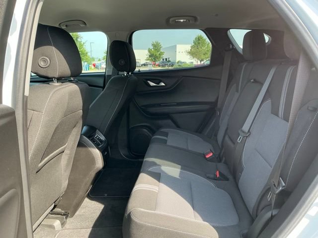 Used 2024 Chevrolet Blazer LT w/ Convenience Package FWD image 33