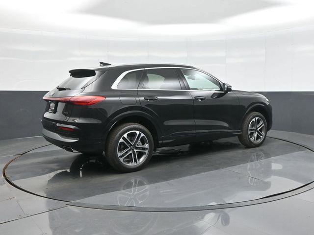 New 2026 Audi Q5 Premium Plus AWD/4WD image 7