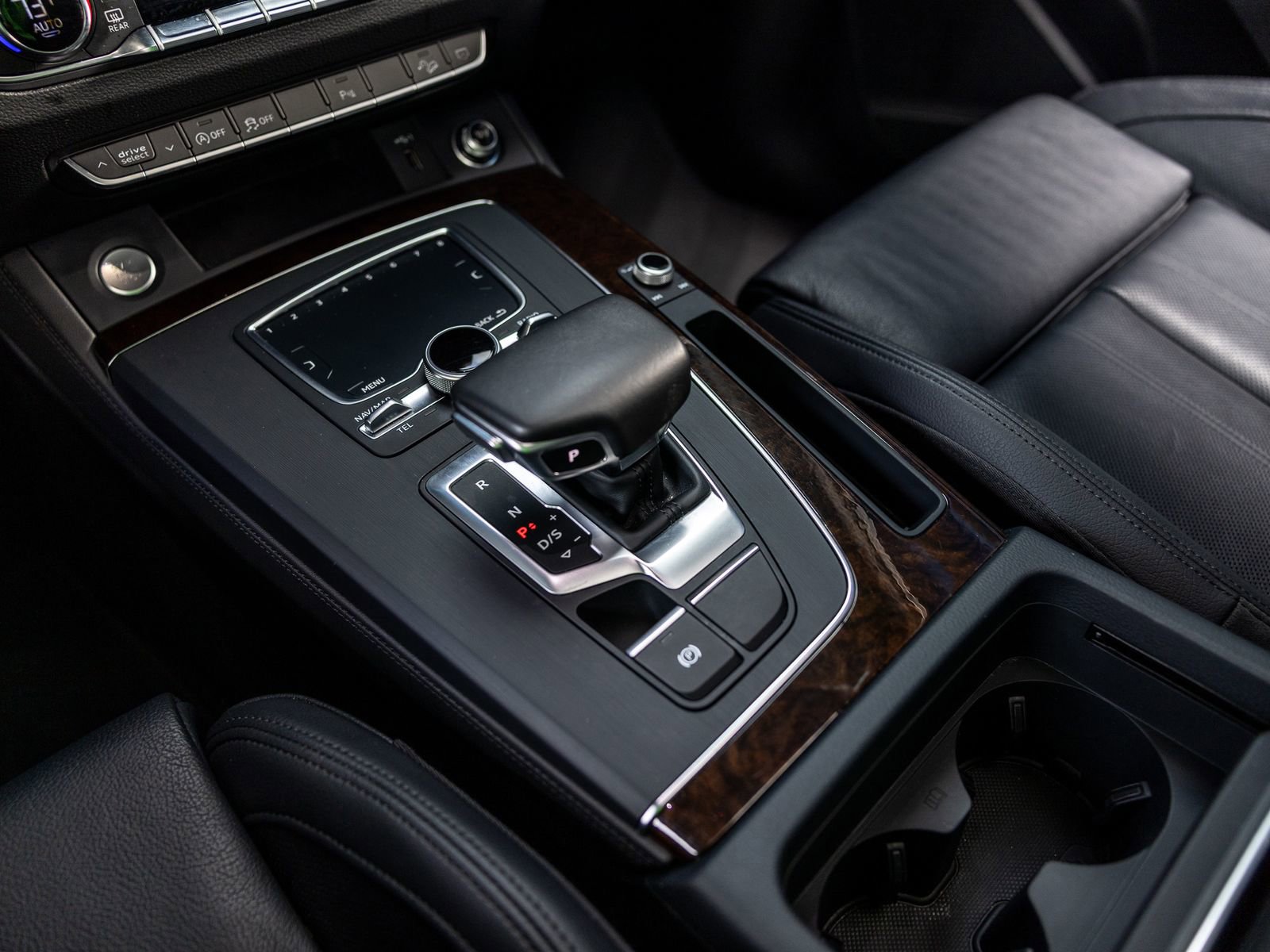 Used 2019 Audi Q5 2.0T Premium Plus w/ Premium Plus Package image 35