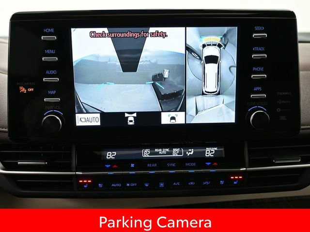 Certified 2023 Toyota Sienna Platinum image 17