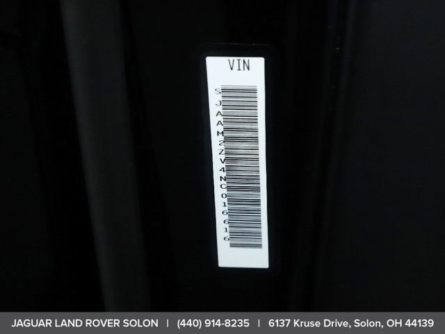 Used 2022 Bentley Bentayga image 46