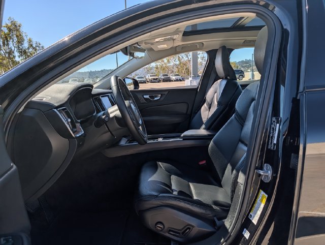 Used 2024 Volvo S60 B5 Plus FWD image 10