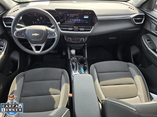 Used 2024 Chevrolet TrailBlazer LT w/ LT Cold Weather Package FWD image 12