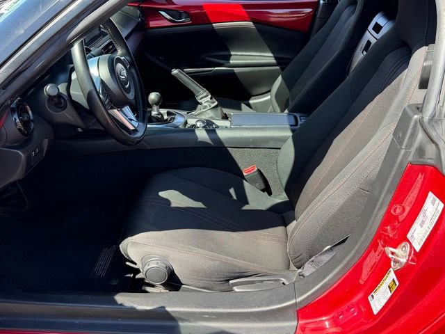 Used 2016 MAZDA MX-5 Miata Club RWD image 19