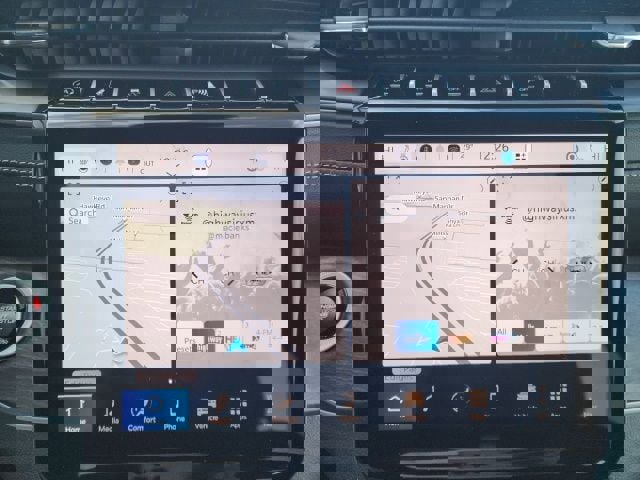 New 2025 Jeep Grand Cherokee Limited image 2