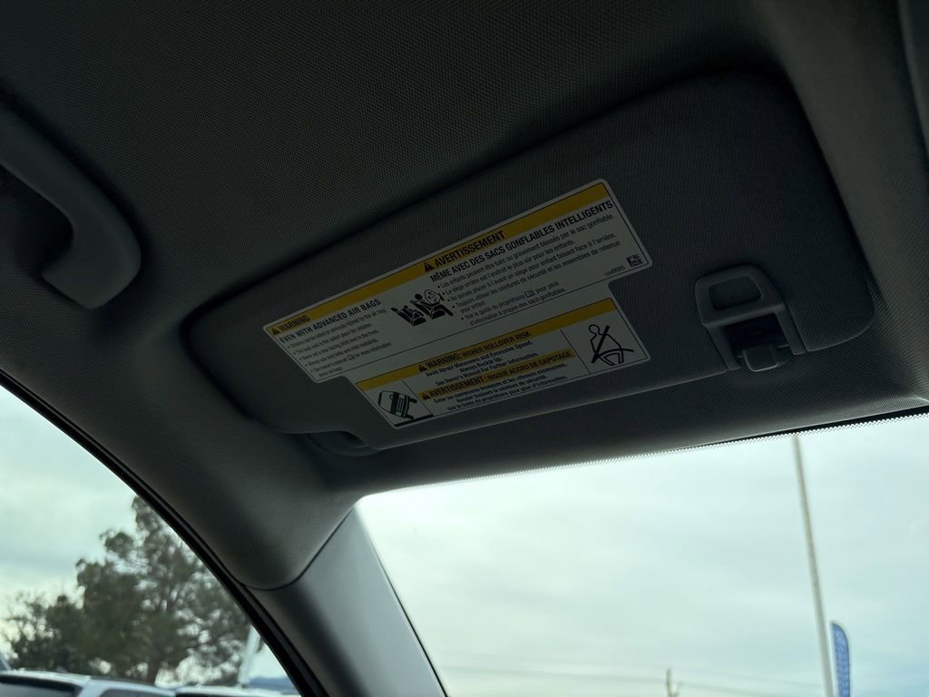 Used 2021 Chevrolet Equinox Premier image 38