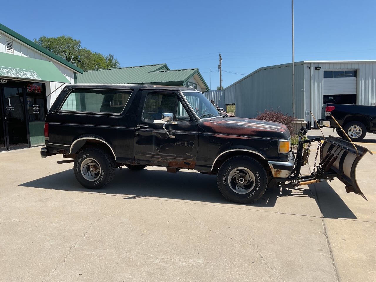 Used 1989 Ford Bronco AWD/4WD image 2