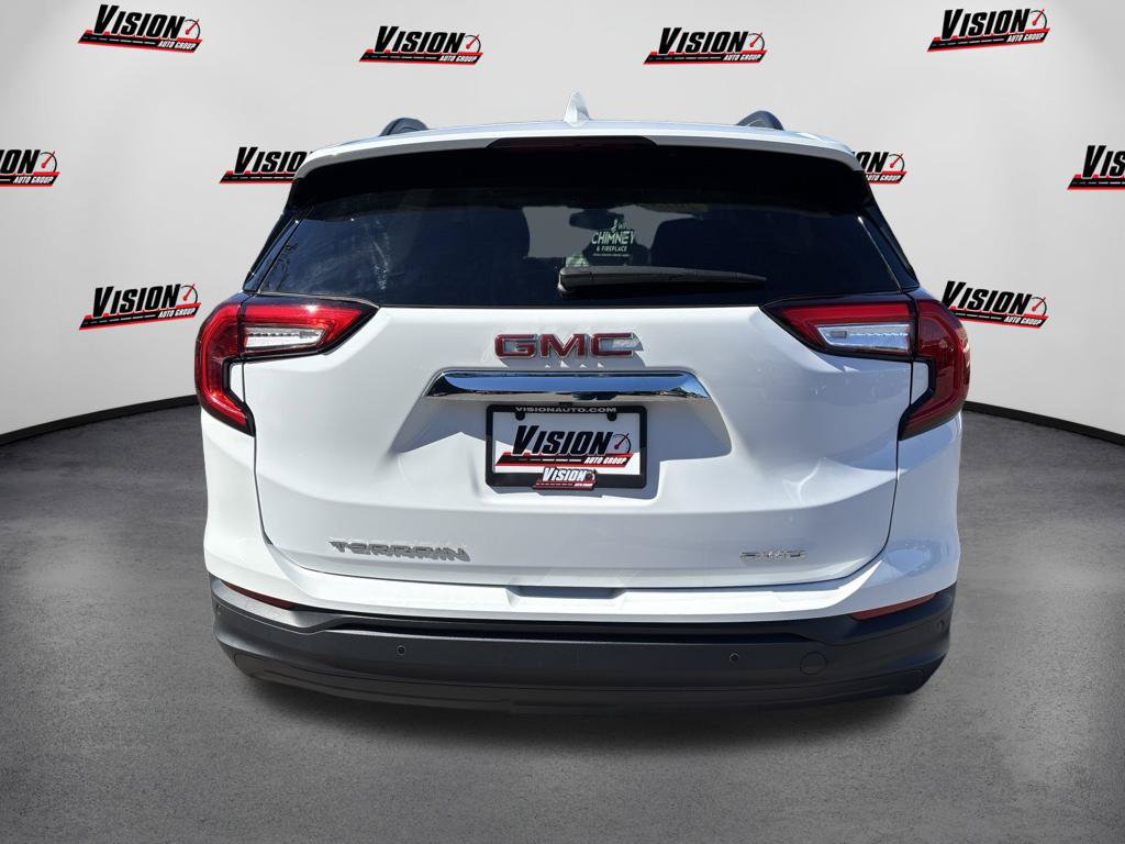 Used 2023 GMC Terrain SLE w/ Driver Convenience Package AWD/4WD image 6