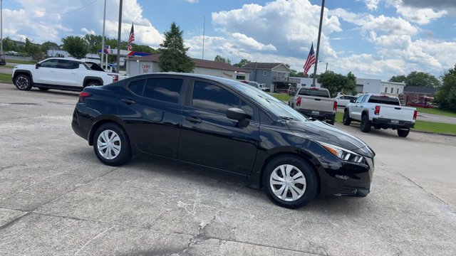 Used 2020 Nissan Versa S w/ Trunk Package FWD image 2