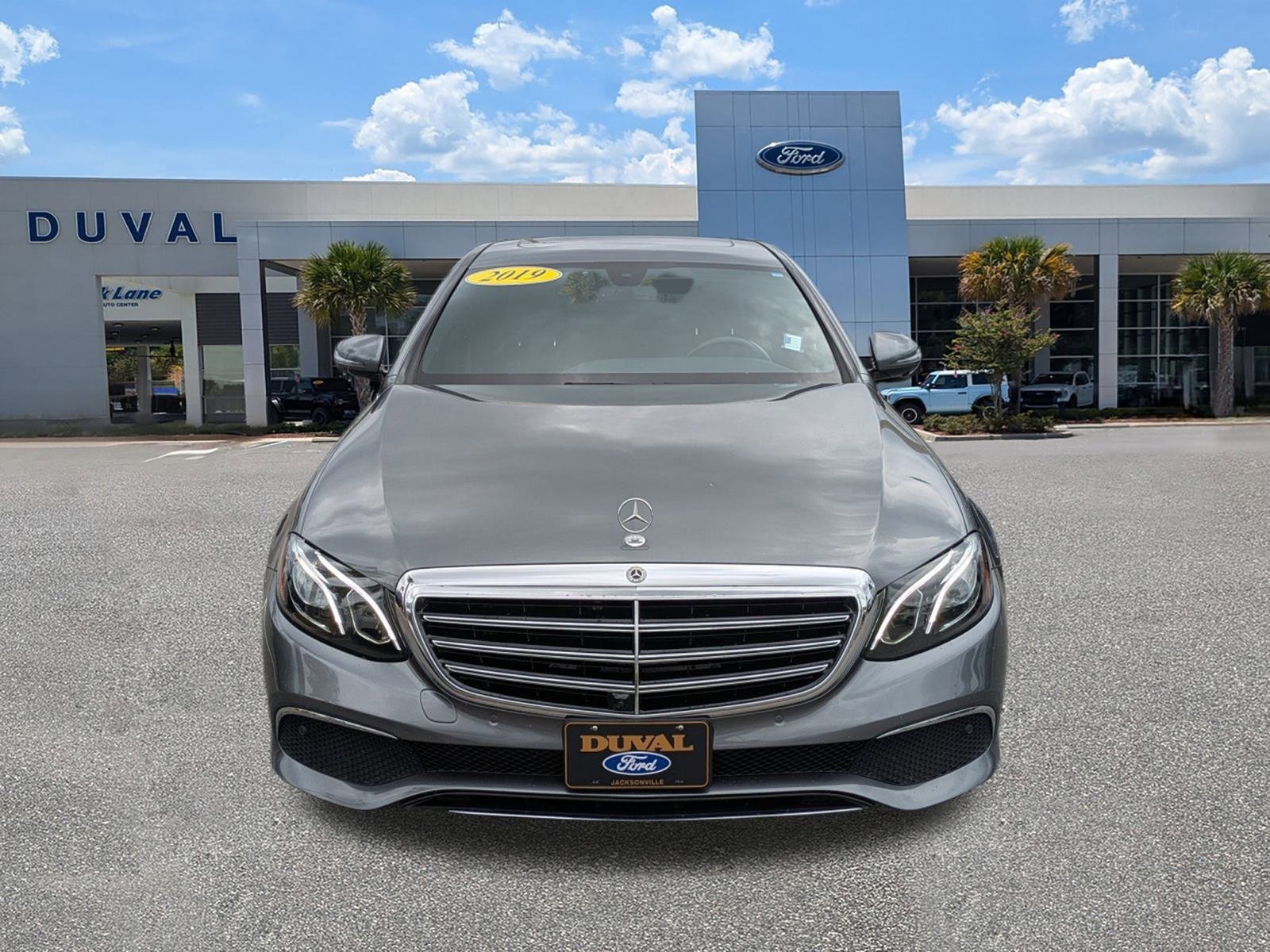 Used 2019 Mercedes-Benz E 300 4MATIC image 8