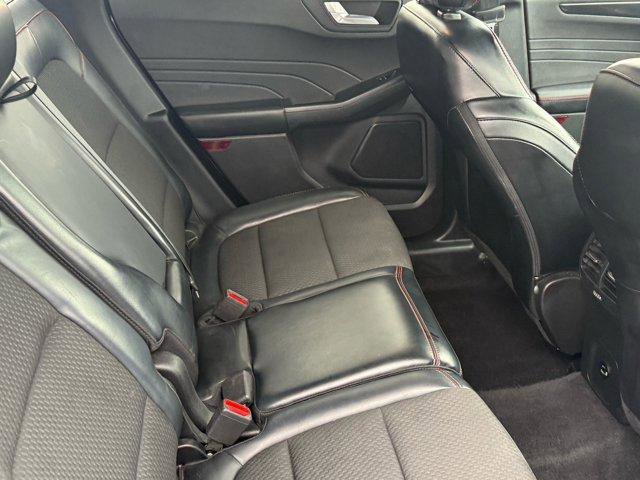 Used 2023 Ford Escape ST-Line image 14