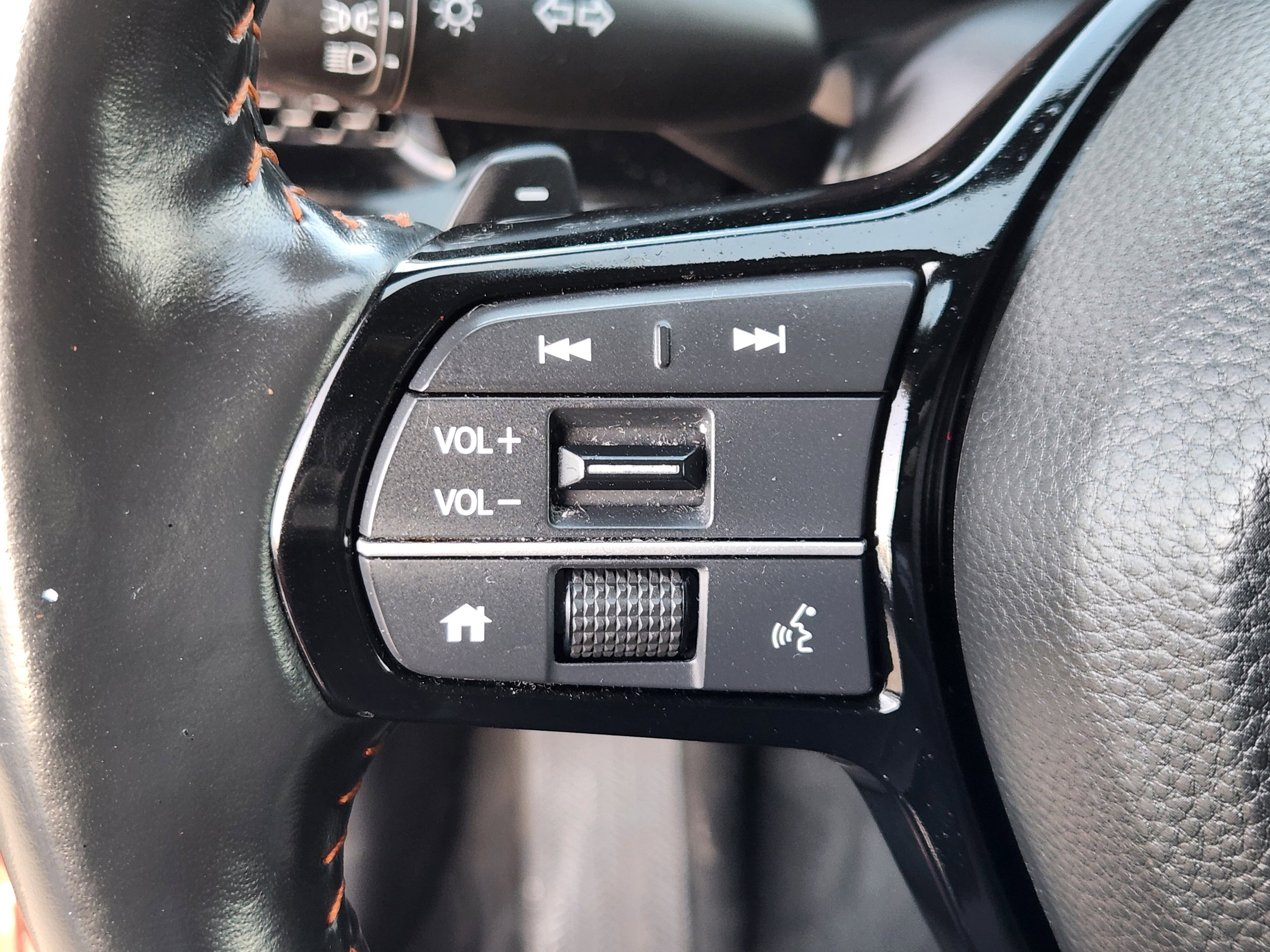 Certified 2023 Honda CR-V Sport Touring image 24