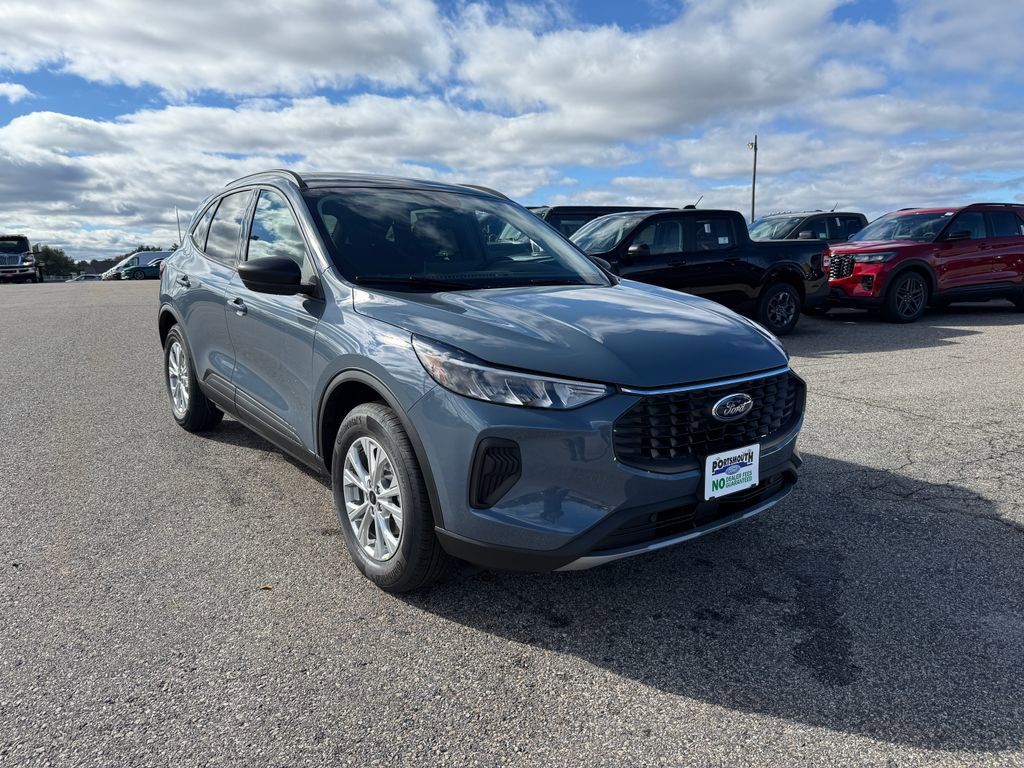 New 2026 Ford Escape Active w/ Active Premium Tech Pack AWD/4WD image 1