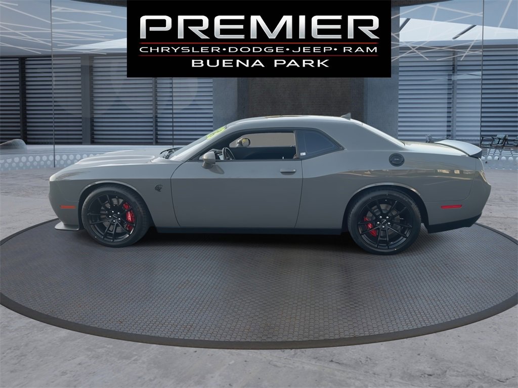 Used 2023 Dodge Challenger SRT Hellcat image 5