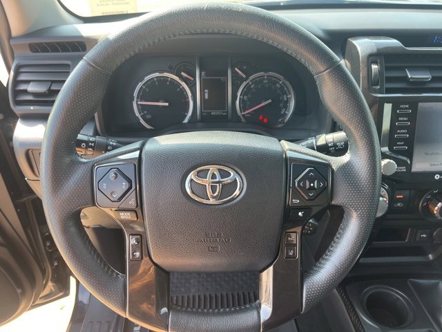 Used 2020 Toyota 4Runner TRD Off-Road Premium image 18