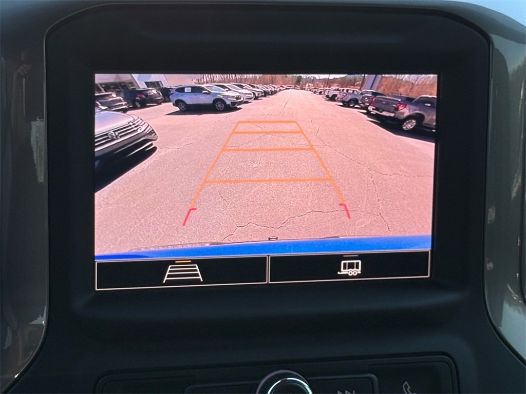 Used 2024 Chevrolet Silverado 1500 Custom Trail Boss w/ LPO, Dark Essentials Package image 25