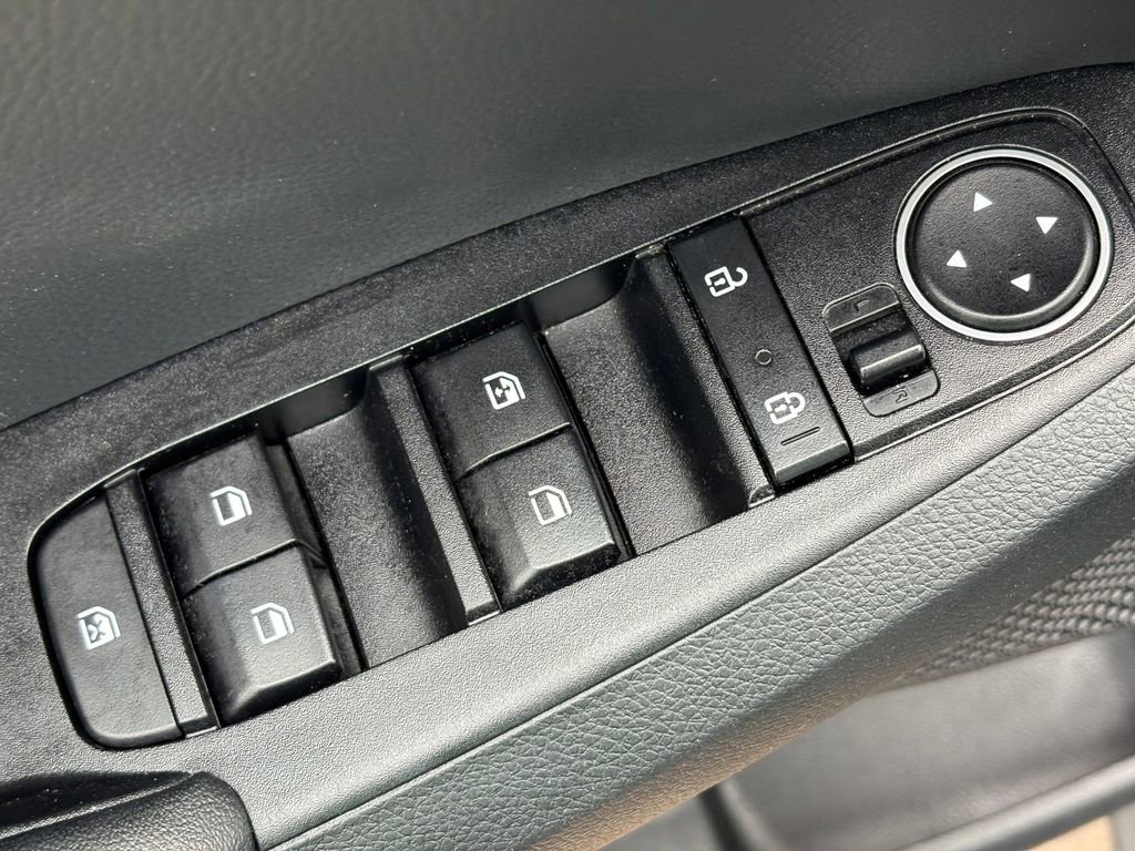 Certified 2023 Kia Seltos EX AWD/4WD image 19