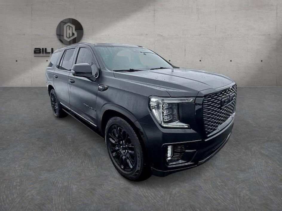 Used 2023 GMC Yukon Denali Ultimate AWD/4WD image 3