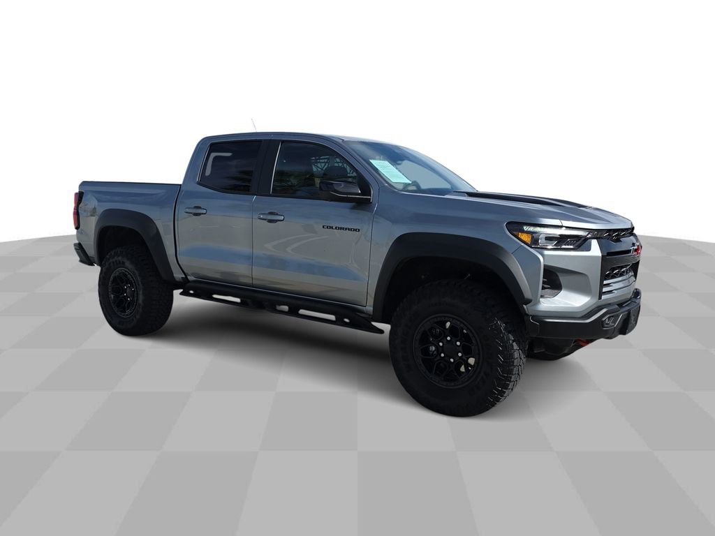 Used 2024 Chevrolet Colorado ZR2 w/ ZR2 Bison Edition image 2