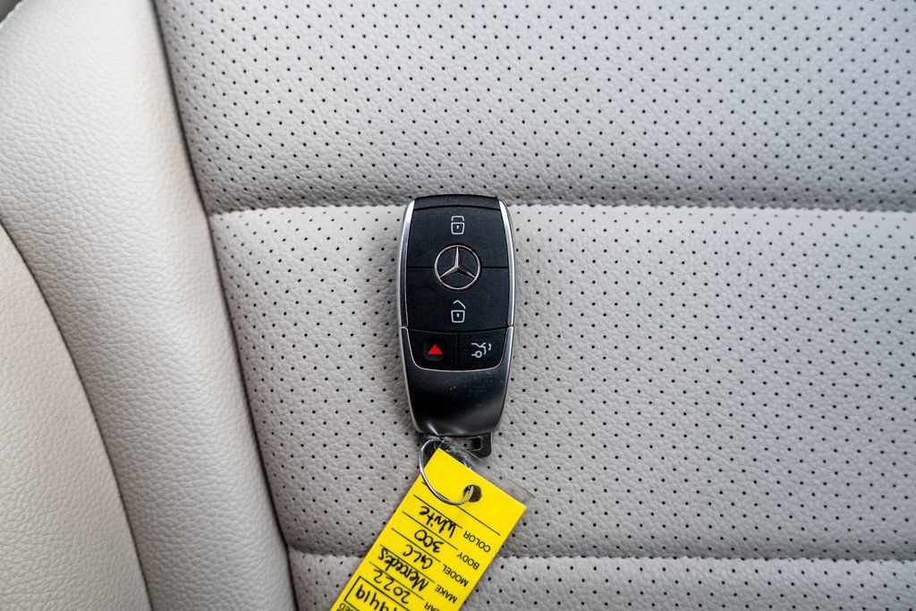 Used 2022 Mercedes-Benz GLC 300 4MATIC w/ Premium Package Lite image 32