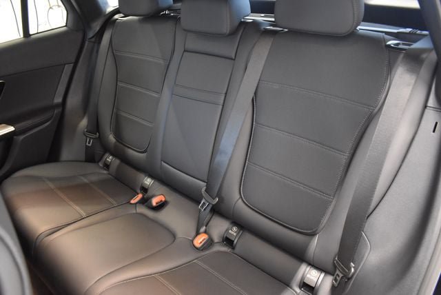 New 2026 Mercedes-Benz GLC 300 4MATIC image 7
