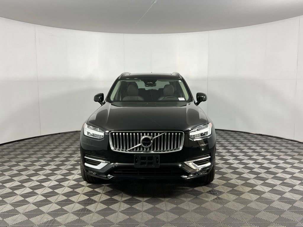 Used 2024 Volvo XC90 B5 Plus image 6