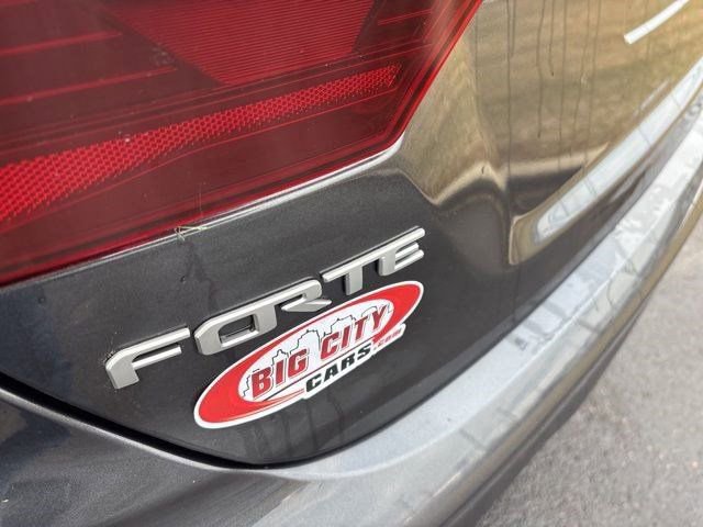 Used 2023 Kia Forte LXS w/ LXS Technology Package image 43