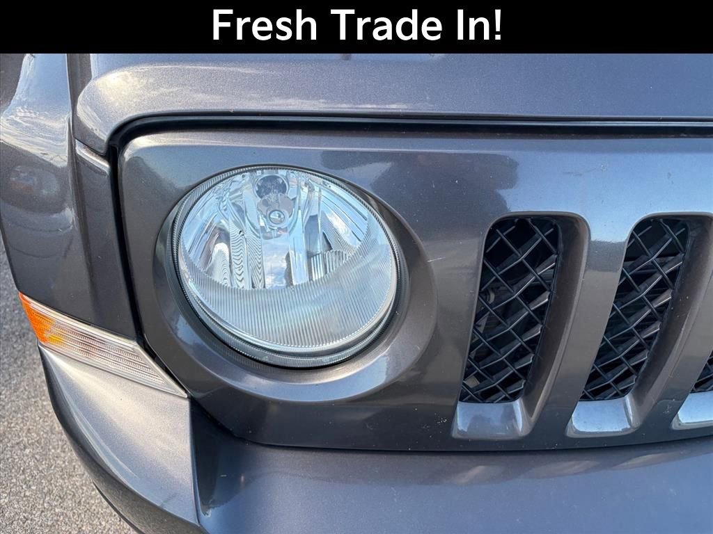 Used 2015 Jeep Patriot Sport w/ Power Value Group image 5