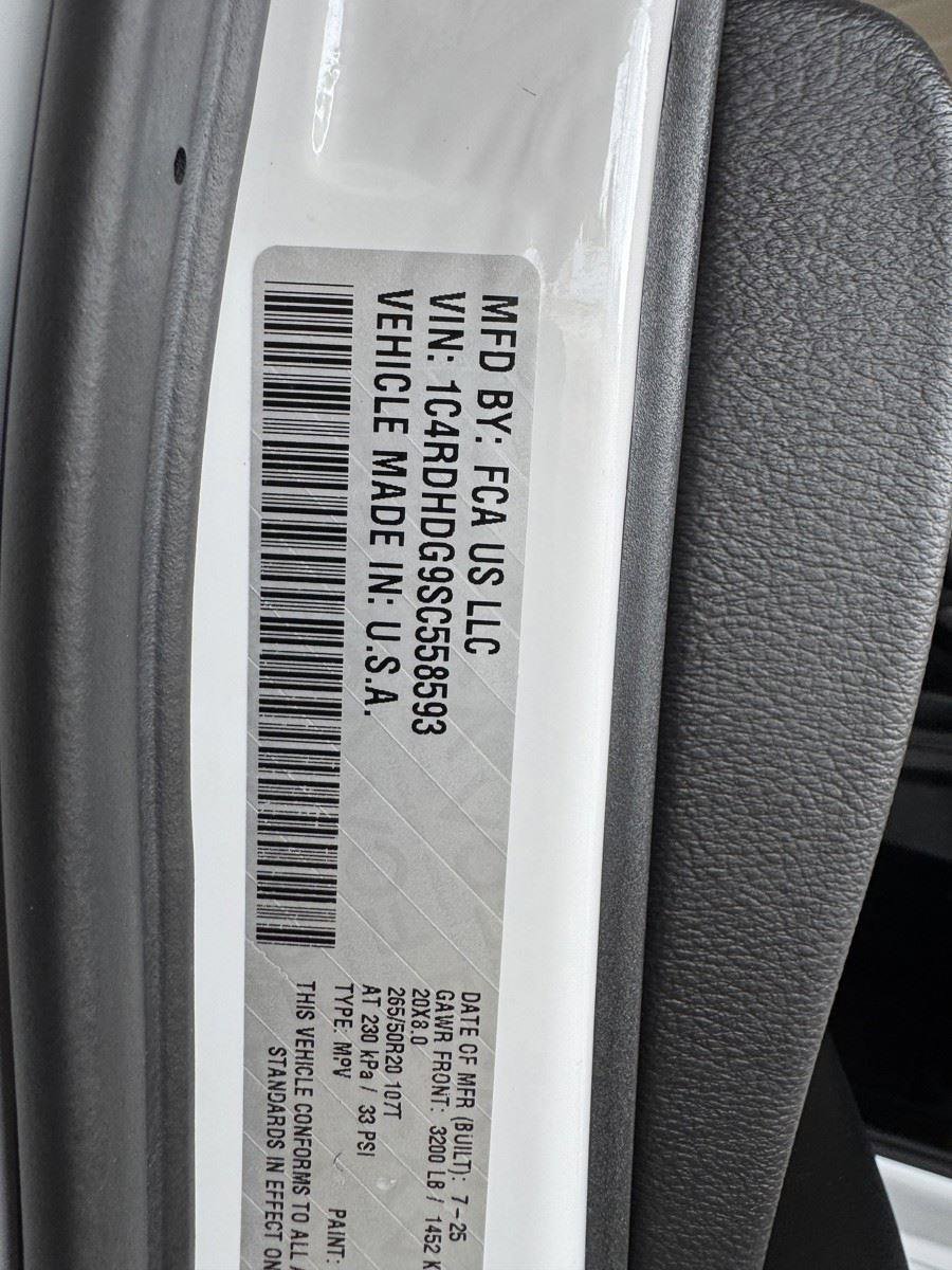 Used 2025 Dodge Durango GT w/ Blacktop Package image 49