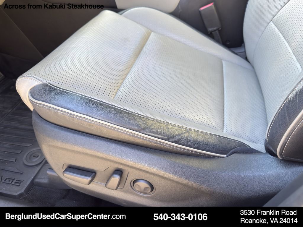 Used 2020 Kia Sportage SX image 16